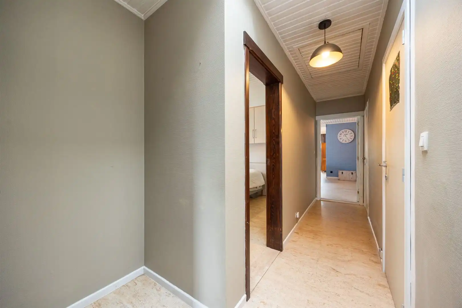Ruime laagbouwwoning met zuidtuin in doodlopende straat. foto 17