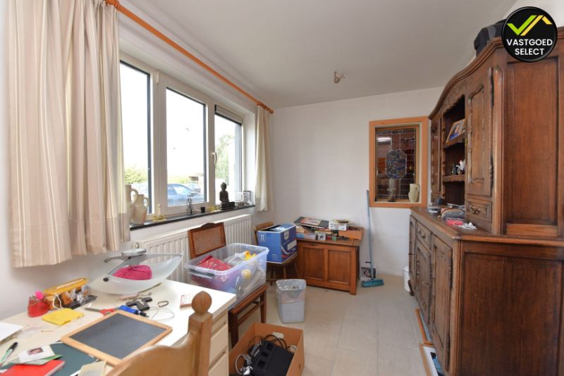 Vastgoed Select: Ruime woning met loods en weide totaal 2624 m² in Sint-Laureins foto 19