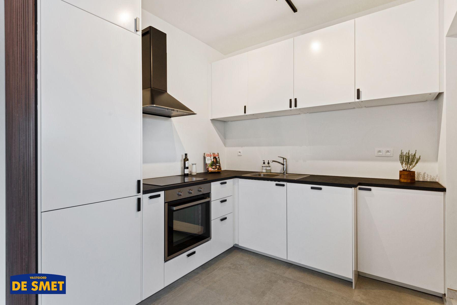 Centraal, zéér energiezuinig, vernieuwd duplex appartement foto 10