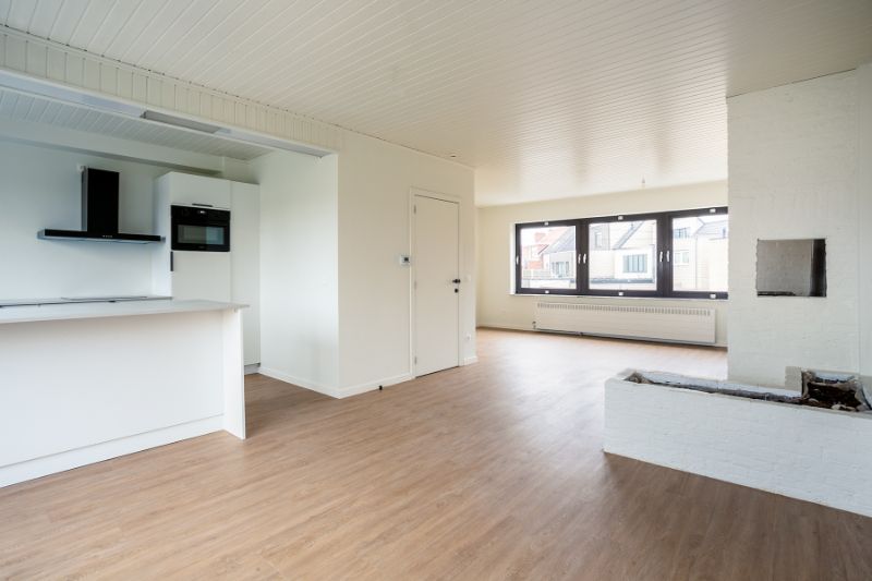 Instapklare ruime woning,  W-tuin, op centrale locatie! foto 6