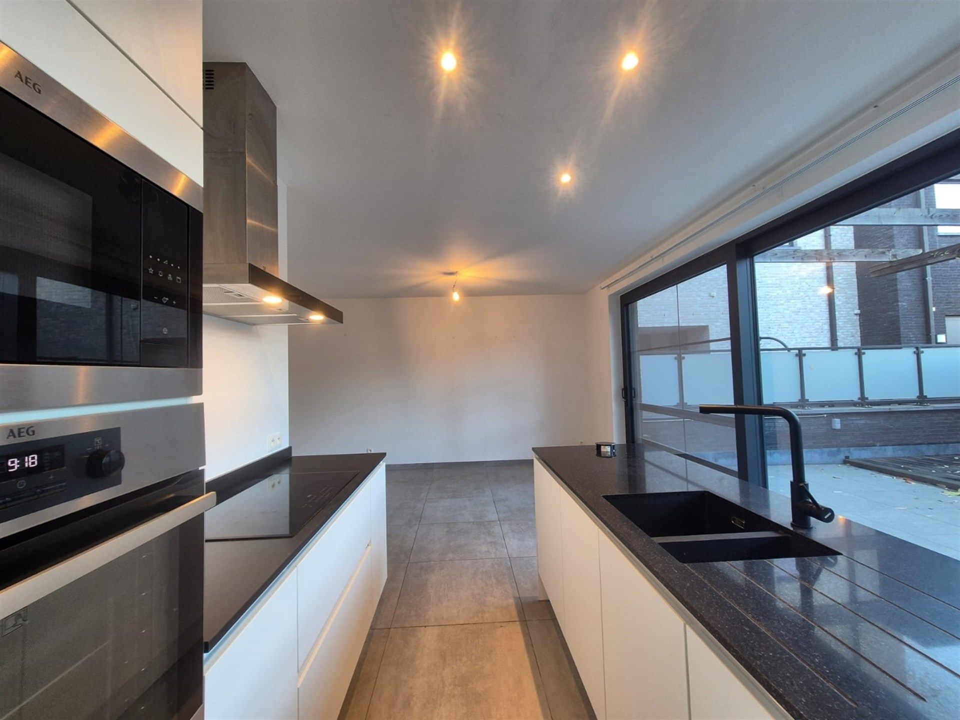 Nieuwbouwwoning (2021) met 3 slaapkamers, tuin en garage.  foto 11