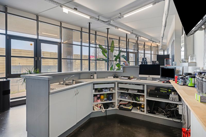 Handelspand van 400m² in het Centrum van Genk foto 13