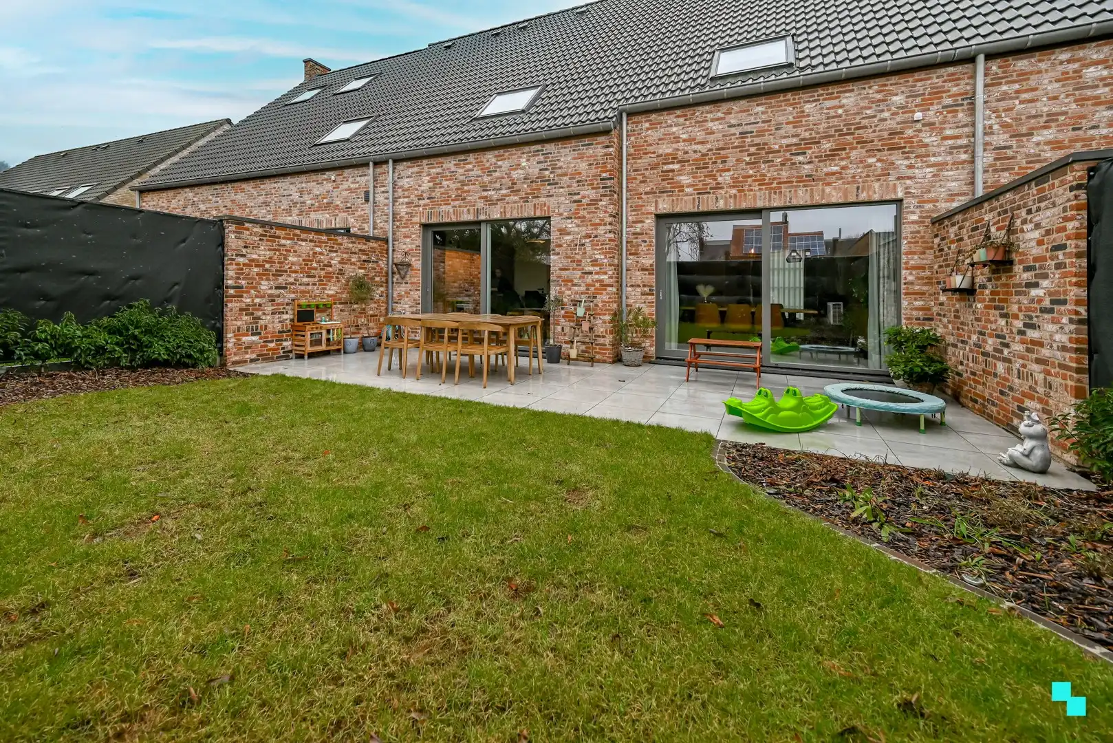 Volledig afgewerkte & energiezuinige woning op rustige verkaveling te Ingelmunster foto 13