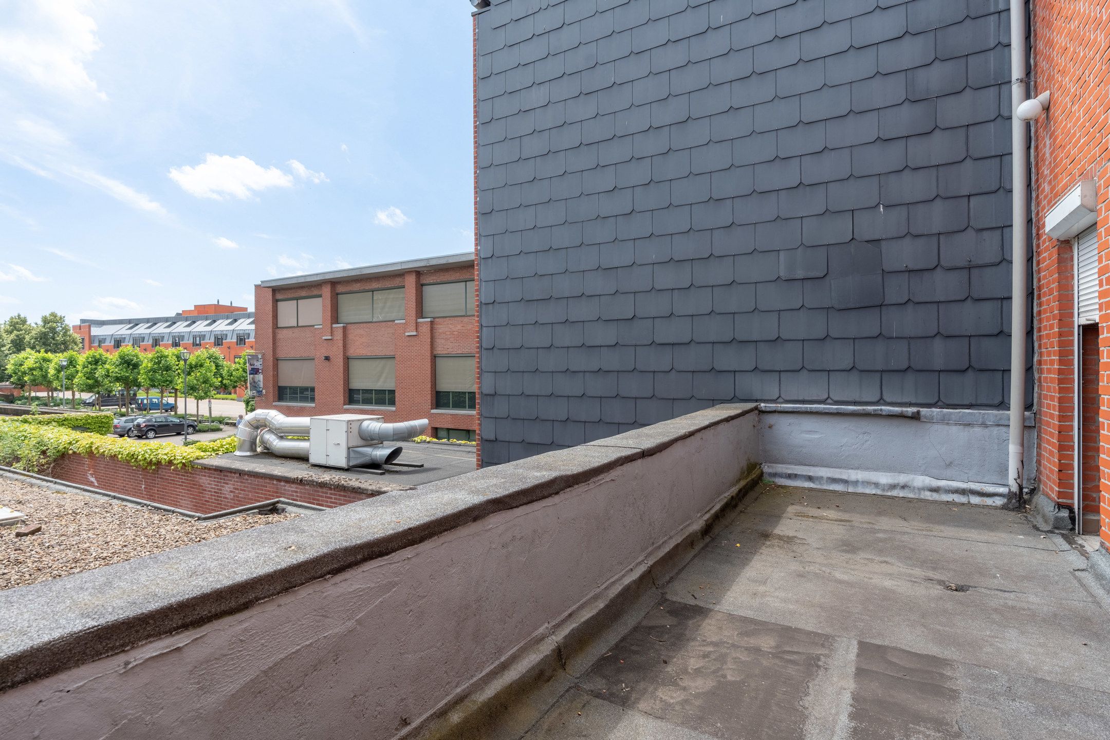 Te renoveren woning met toffe tuin en garage in het centrum foto 35