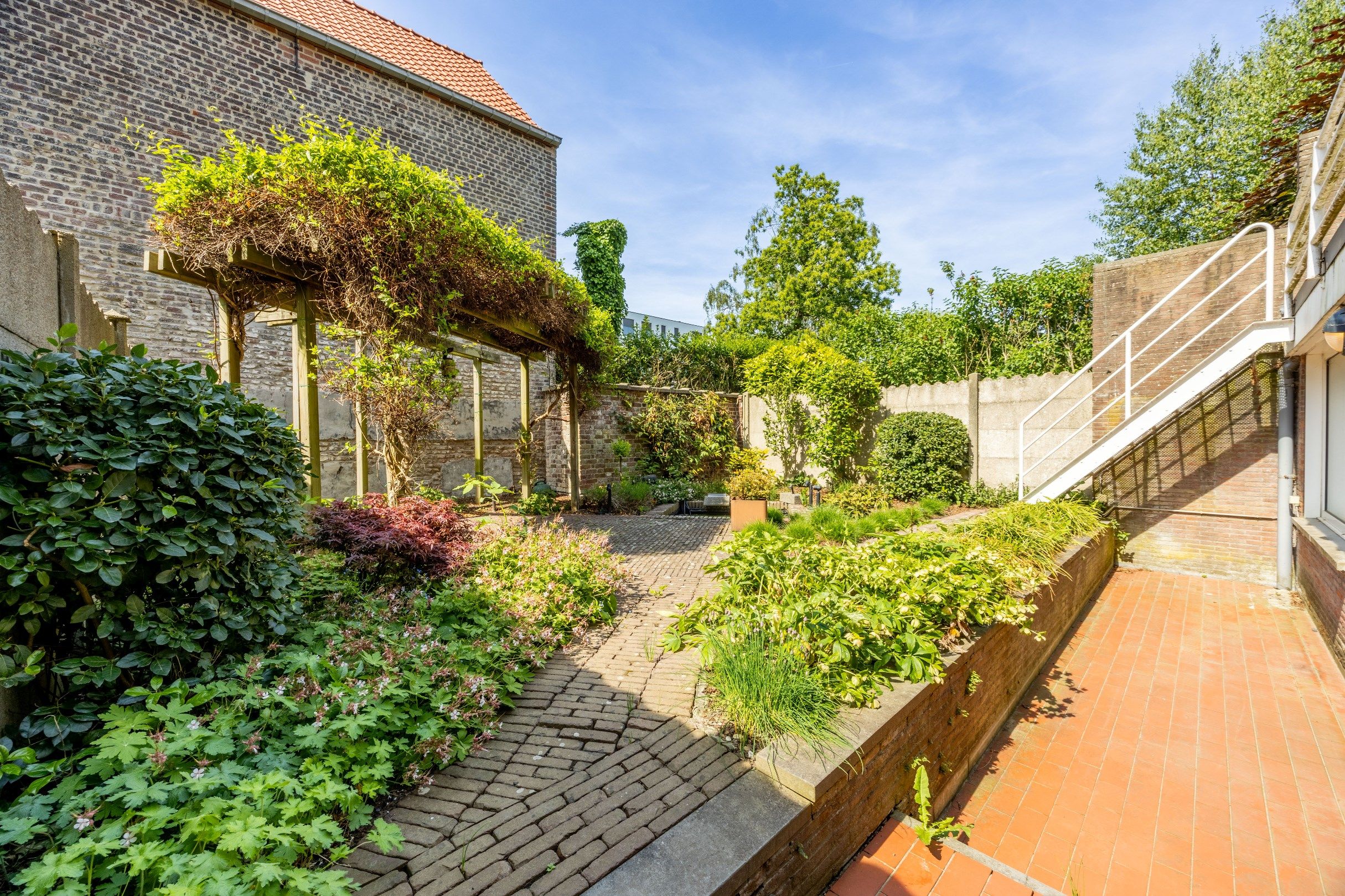 IMPOSANTE HERENWONING MET MOGELIJKHEDEN foto 12