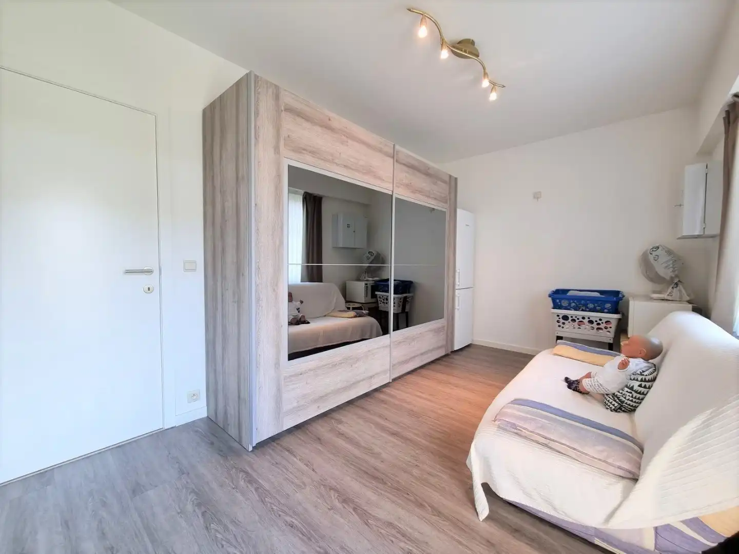 Goed gelegen, ruim  appartement met 3 slaapkamers en zonnige tuin - Heist foto 13