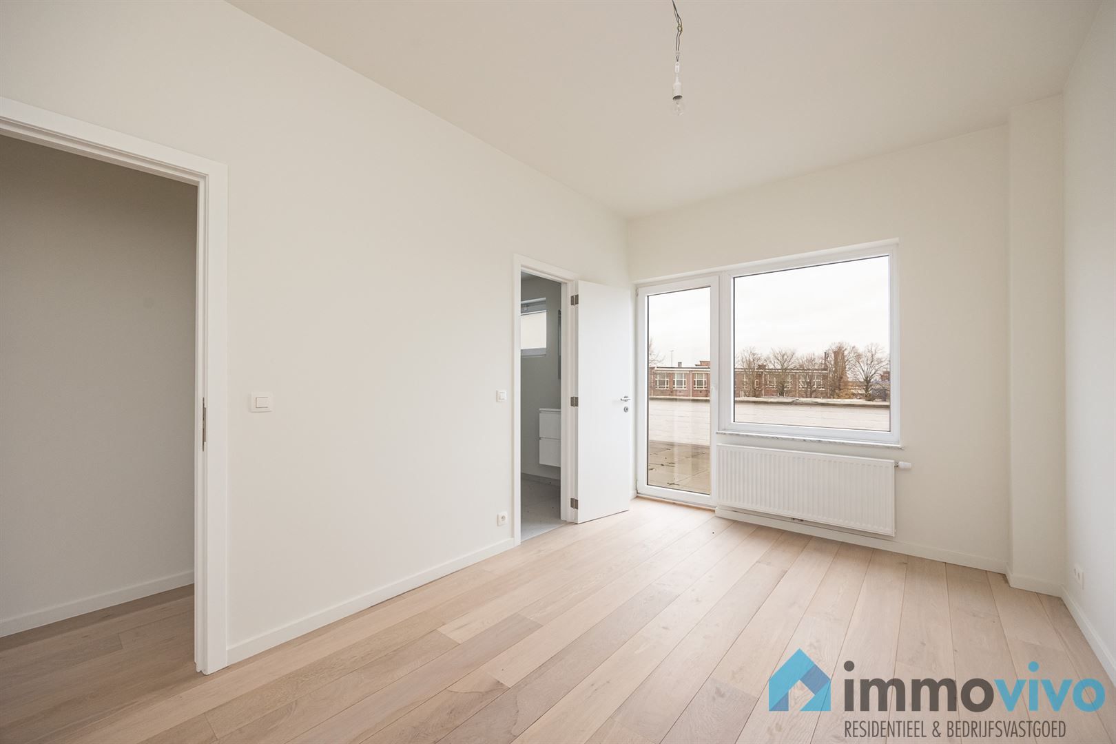 Prachtig gerenoveerd appartement met één slaapkamer en groot terras foto 7