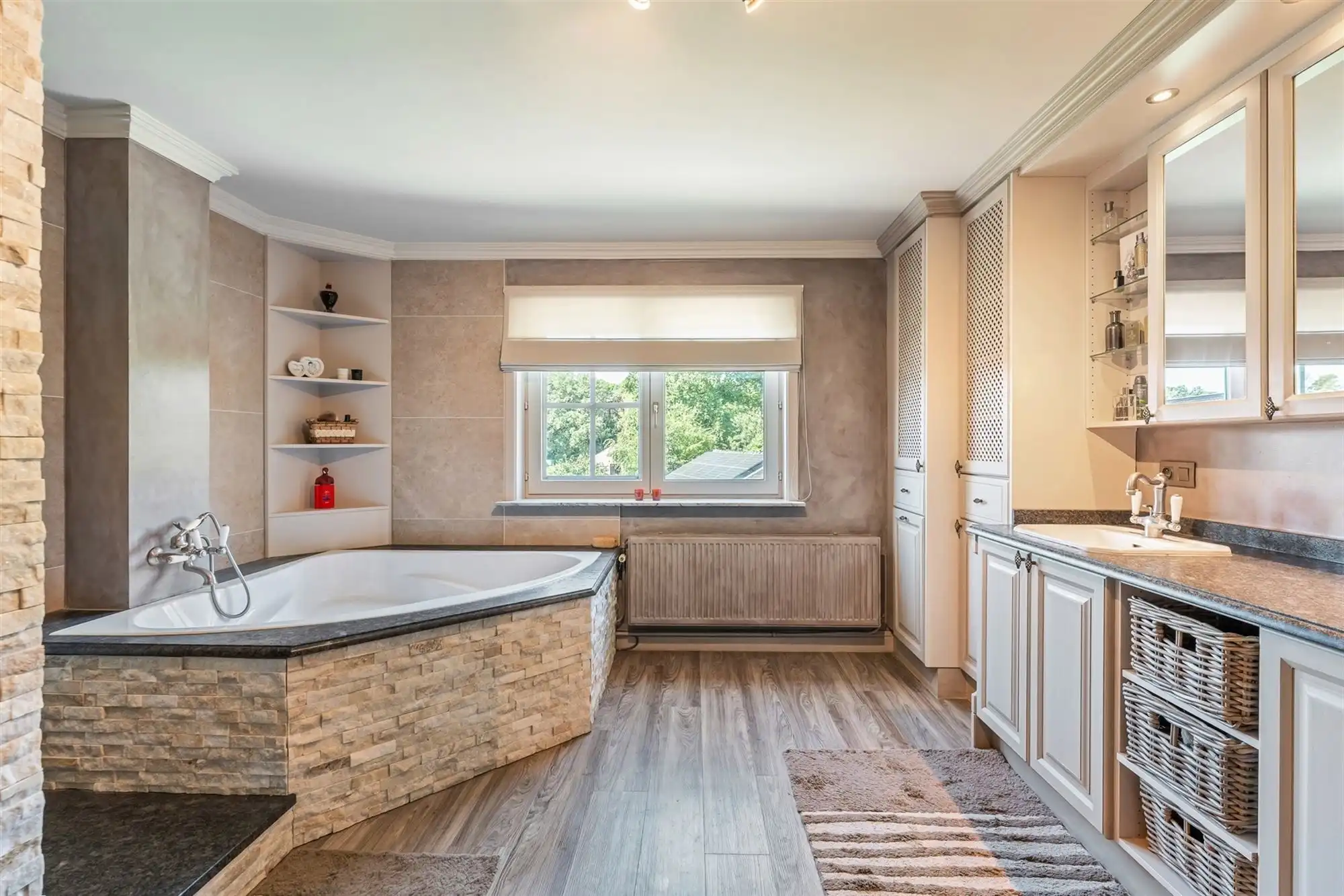 PERFECT ONDERHOUDEN WONING OP EEN PRACHTIG PERCEEL VAN 1,3 HECTARE IN KOERSEL foto 21