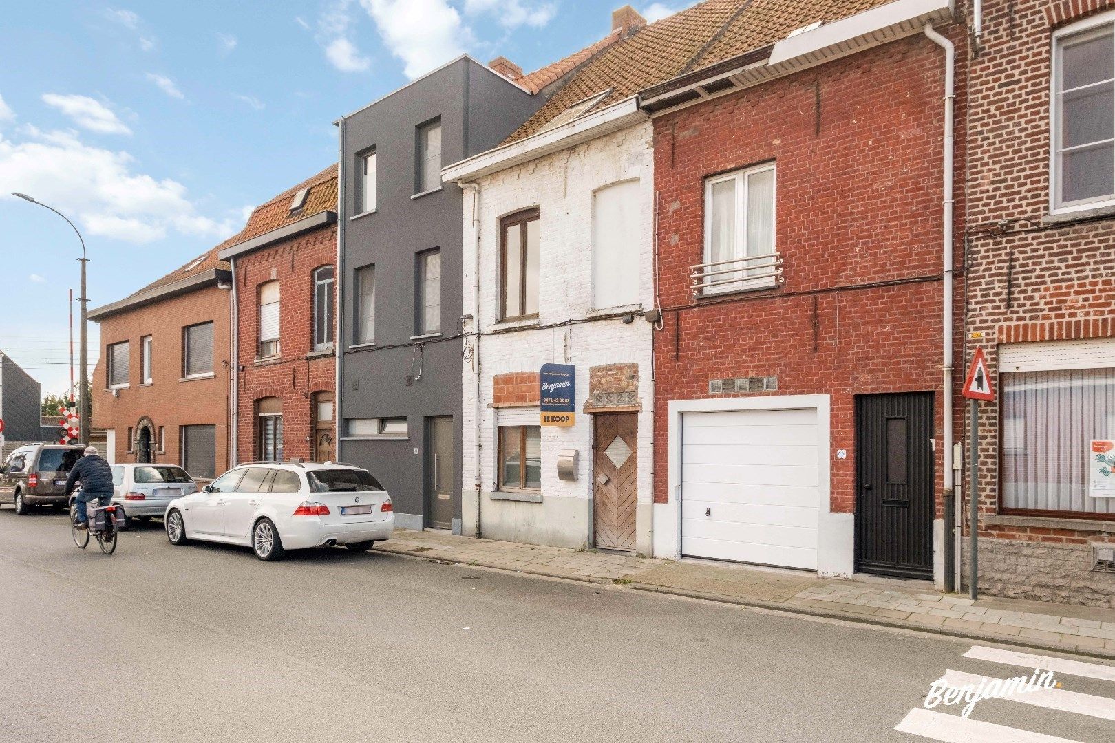 Hoofdfoto van de publicatie: Rijwoning met 4 slaapkamers en stadstuin in Menen