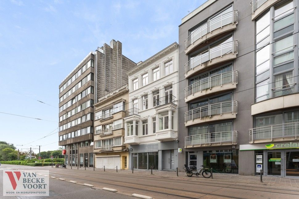 Moderne appartement in authentiek herenhuis foto 8