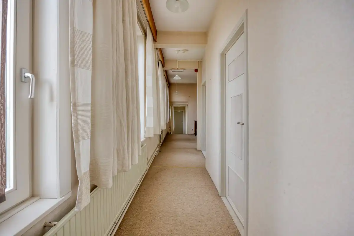 Bijzonder historisch herenhuis te koop in Heppen foto 39