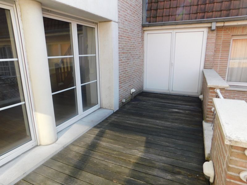 Ruim luxe appartement/duplex met garage! foto 9