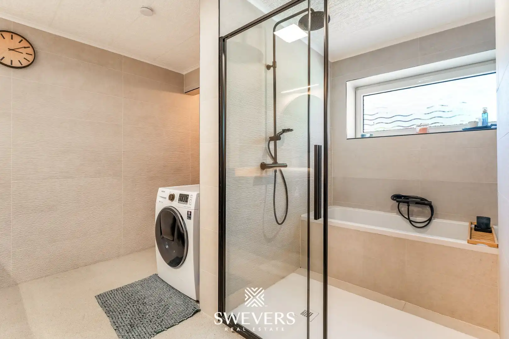 Stijlvolle woning met 4 slpk en prachtige tuin in Tongeren foto 16