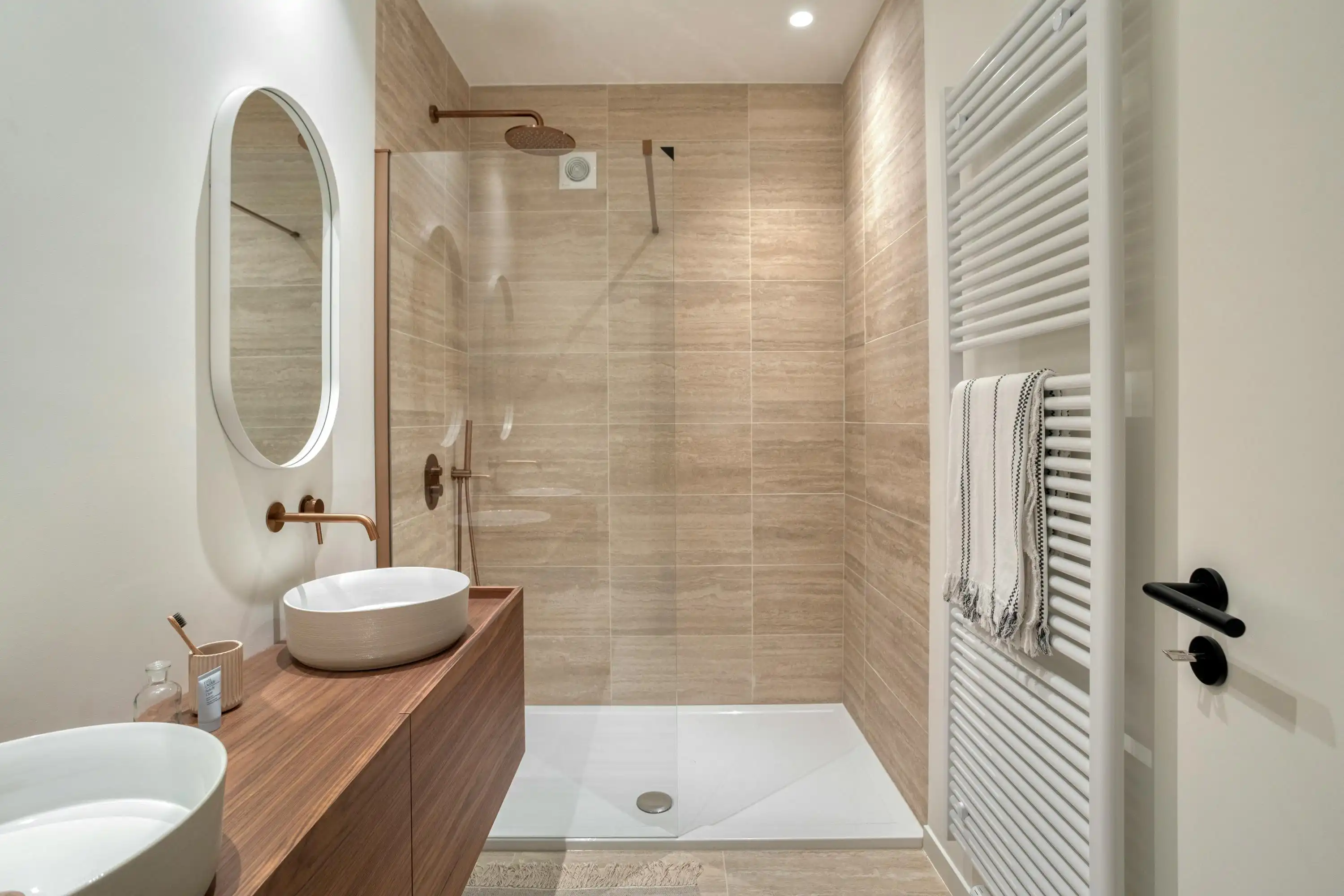 Luxueus 3-slaapkamerappartement met terras te koop in Wilrijk foto 17