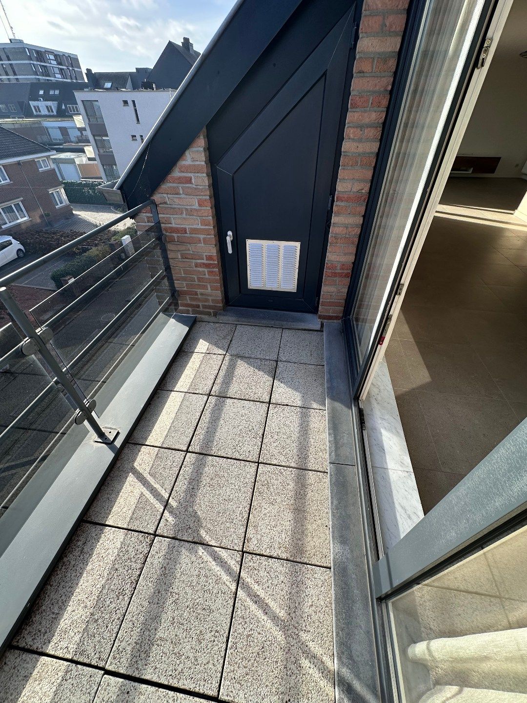 Prachtig dakappartement van 125m² met 2 slaapkamers, een dressing en een autostandplaats in het centrum van Lanaken!  foto 20