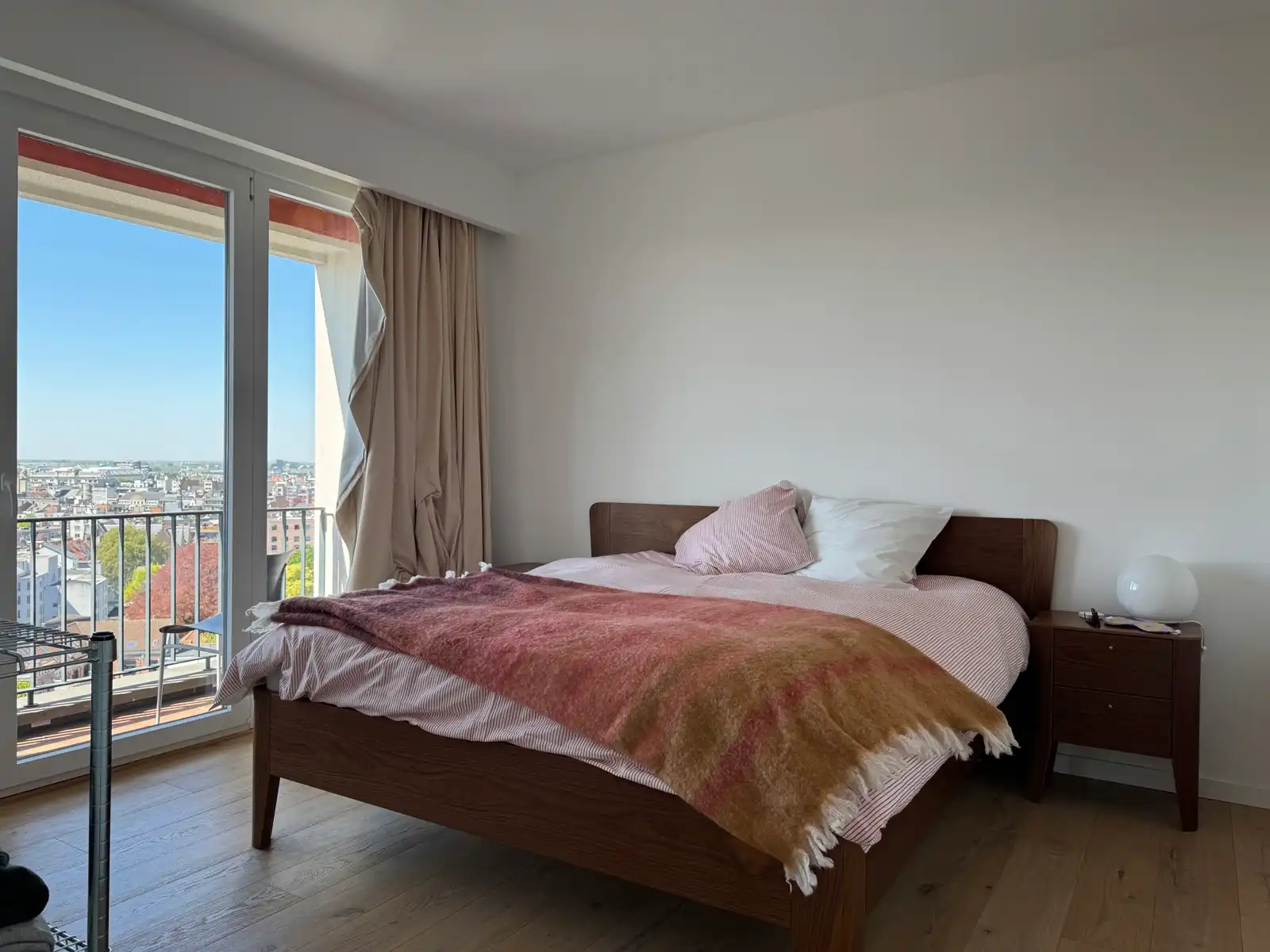 Ruim & lichtrijk  3 slaapkamer app. met Panoramisch Uitzicht foto 11