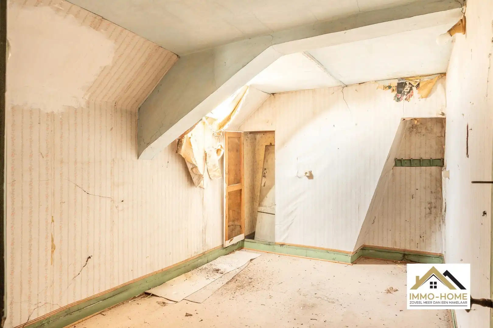 Charmante pastorie woning met veel potentieel  foto 16