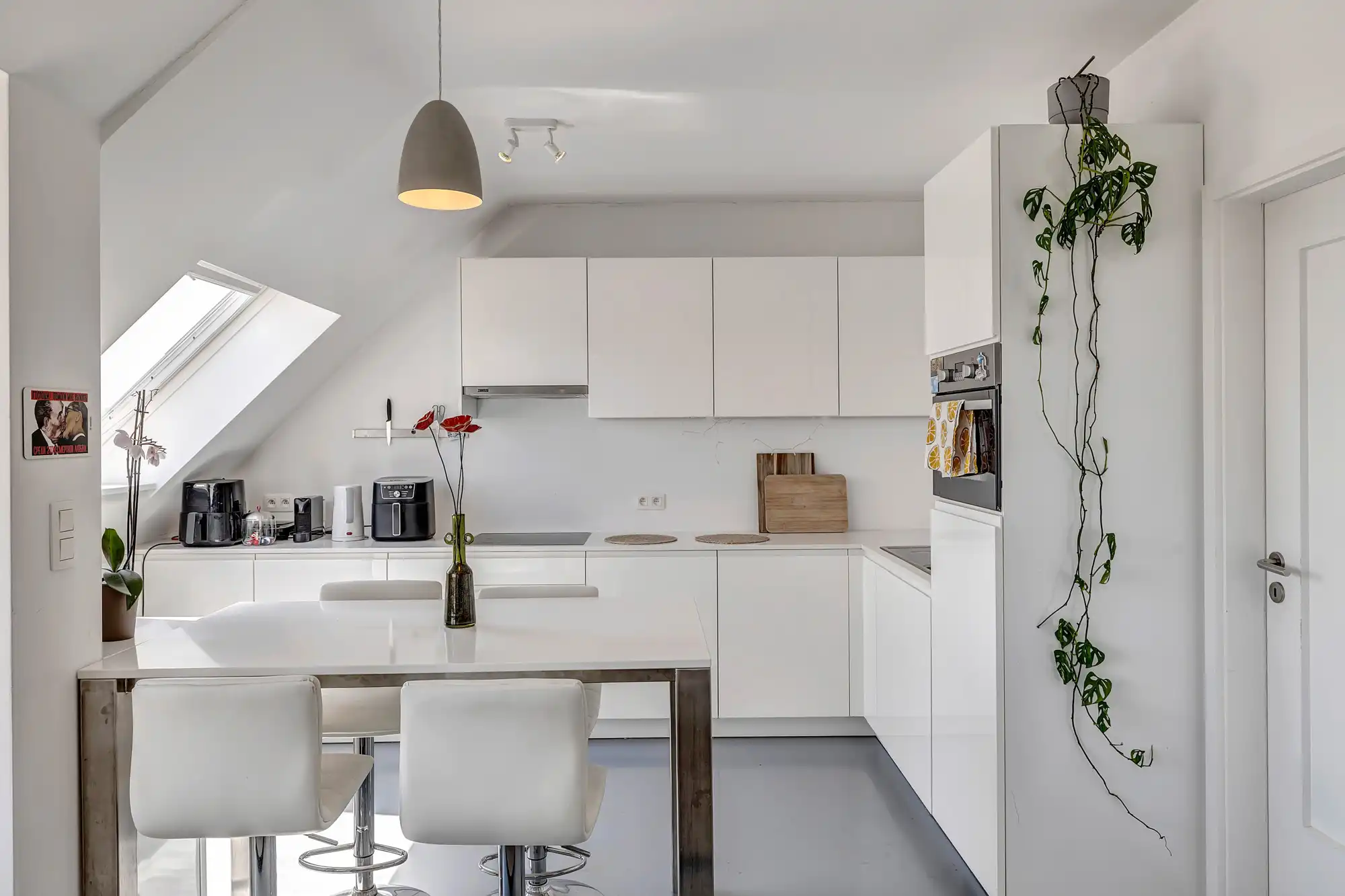 Gerenoveerd penthouse met 2 ruime terrassen in centrum foto 9