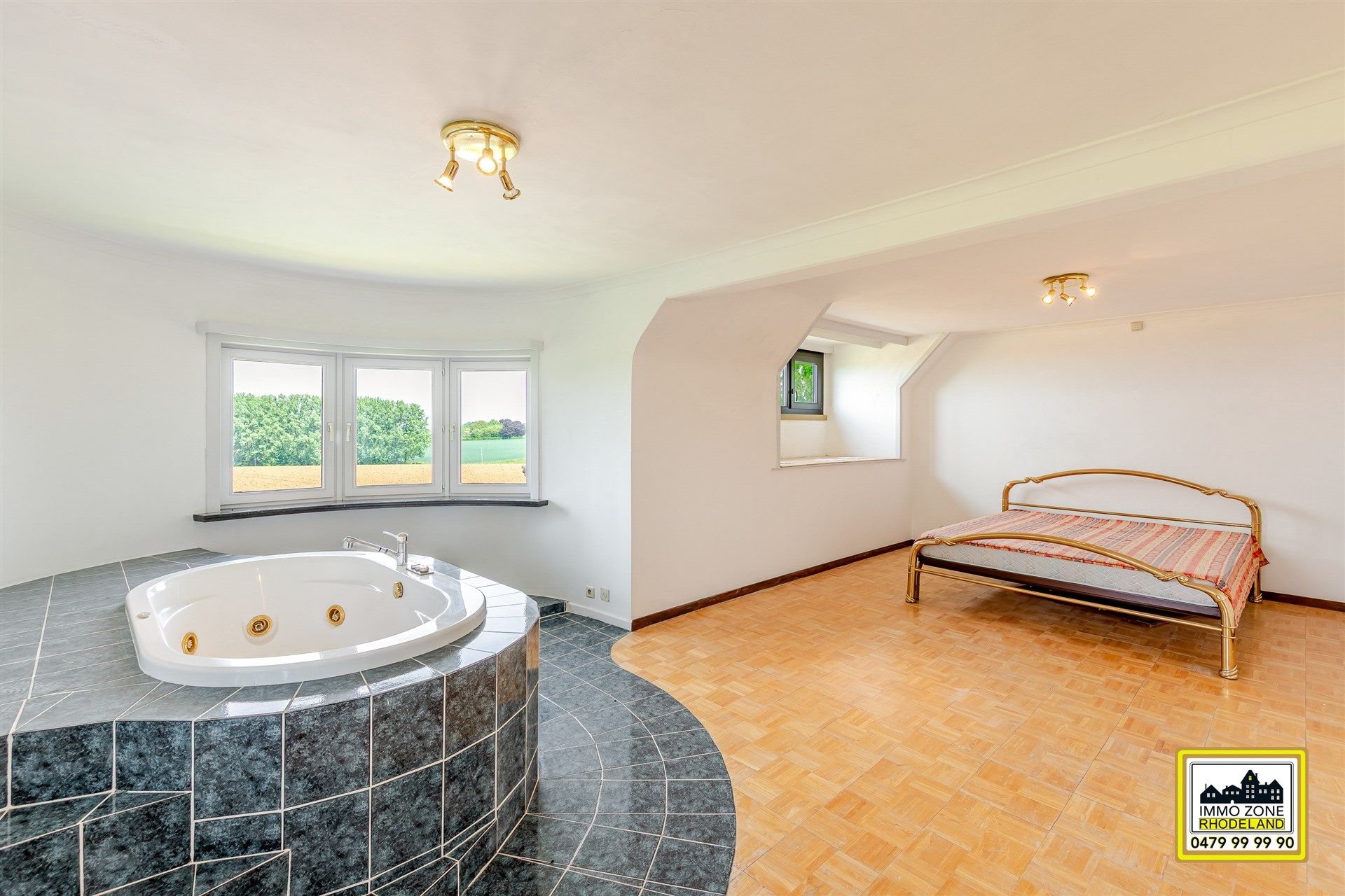 Exclusieve villa met prachtige tuin foto 20