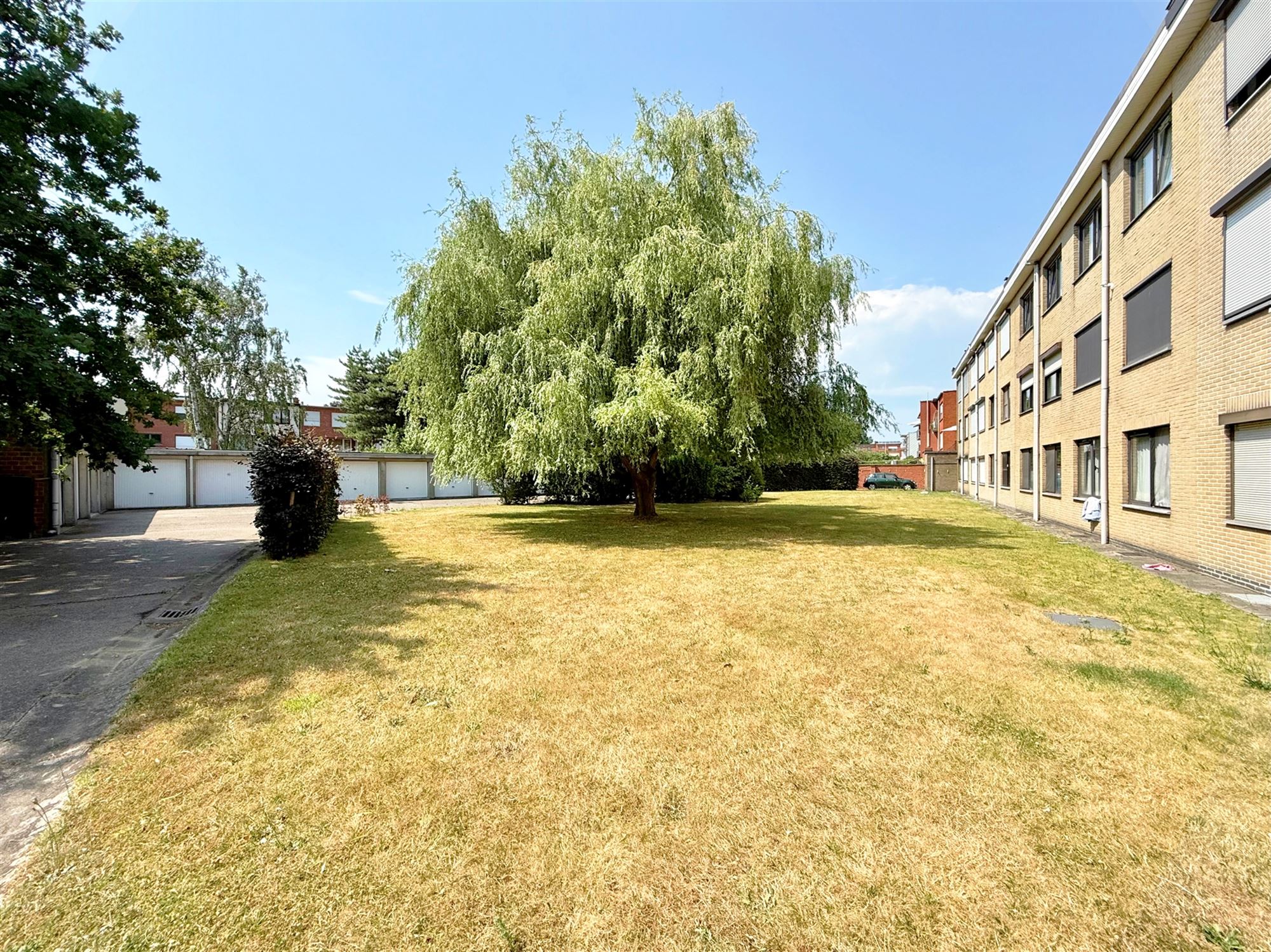 Appartement met 3 slaapkamers en garage op 't Neerland in Wilrijk foto 2