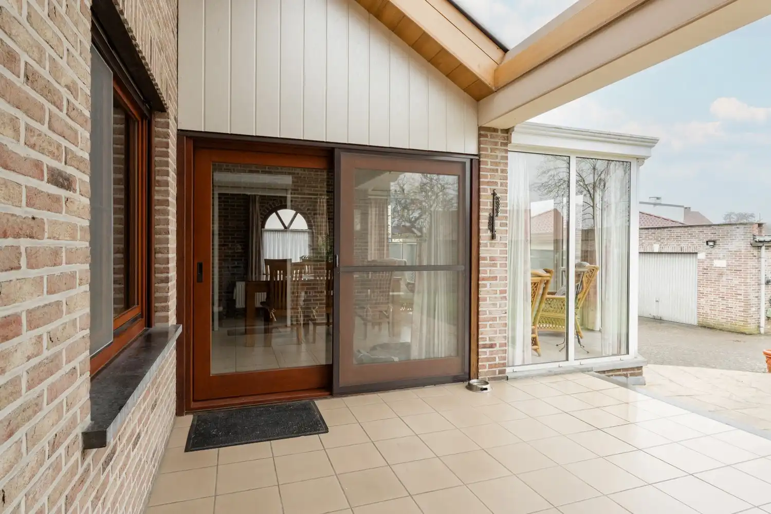 Mooie vrijstaande woning te koop vlakbij het centrum met 4 slaapkamers rustig gelegen op 10a10ca. foto 41