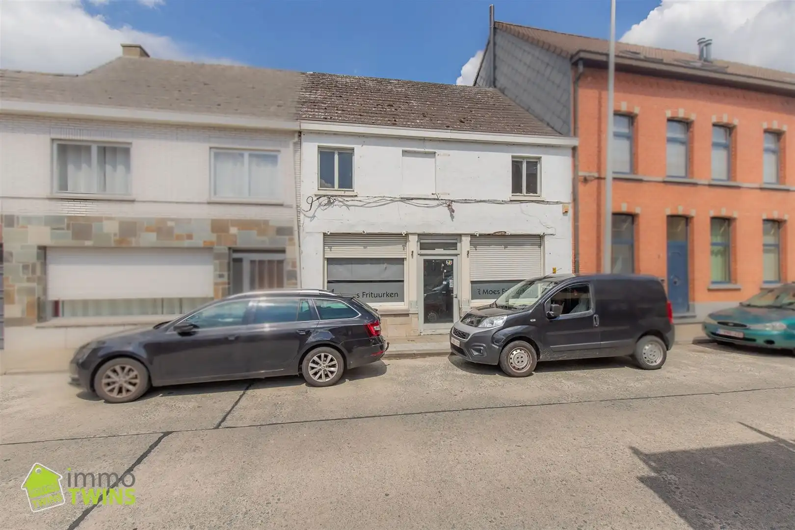 Handelswoonst op commerciële topligging te Moerzeke/Kastel  foto 2