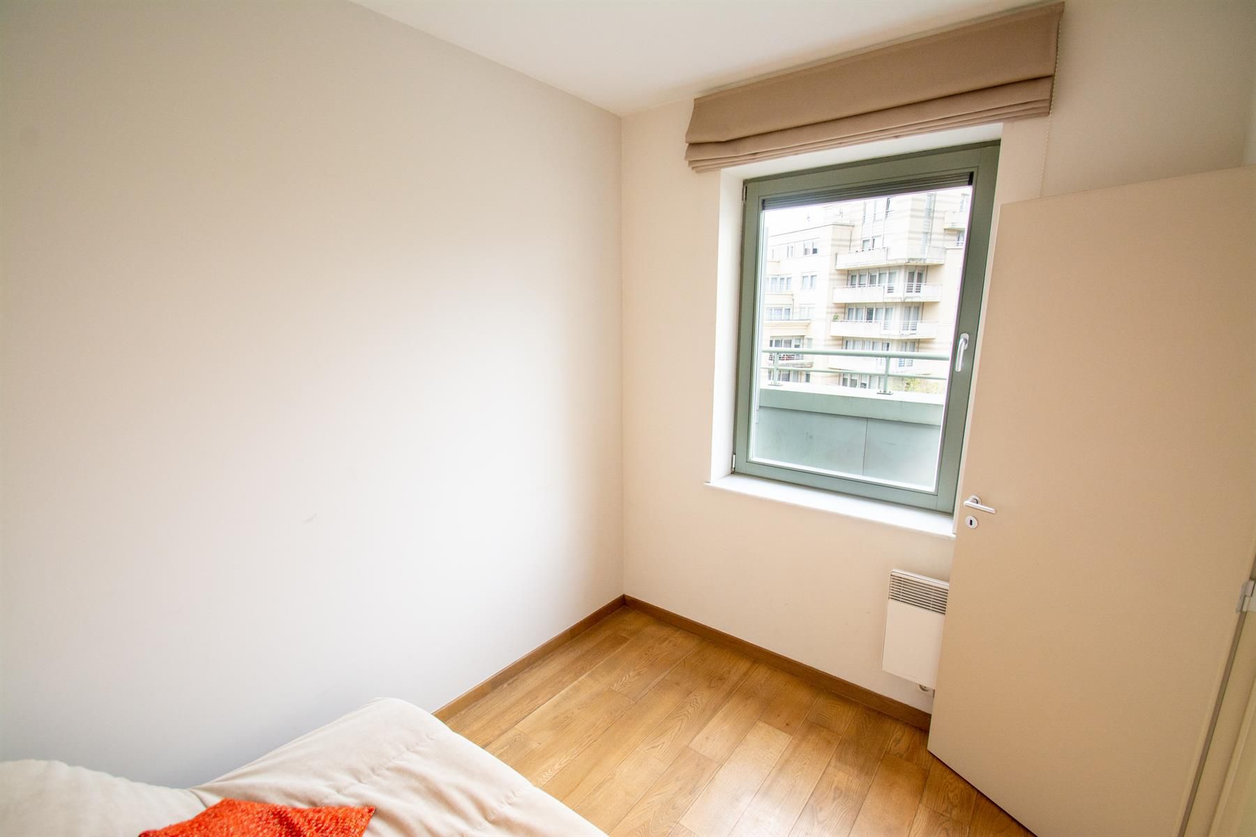 Twee slaapkamer appartement (Europese wijk) foto 9