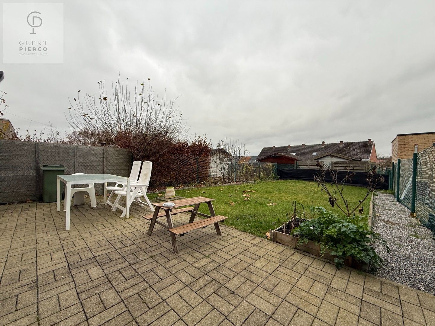 Leuke gezinswoning in exclusieve wijk foto 14