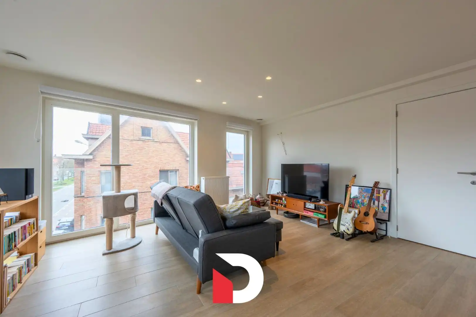 Instapklaar hoekappartement met 2 slk label A en ruim terras centrum Brugge foto 9