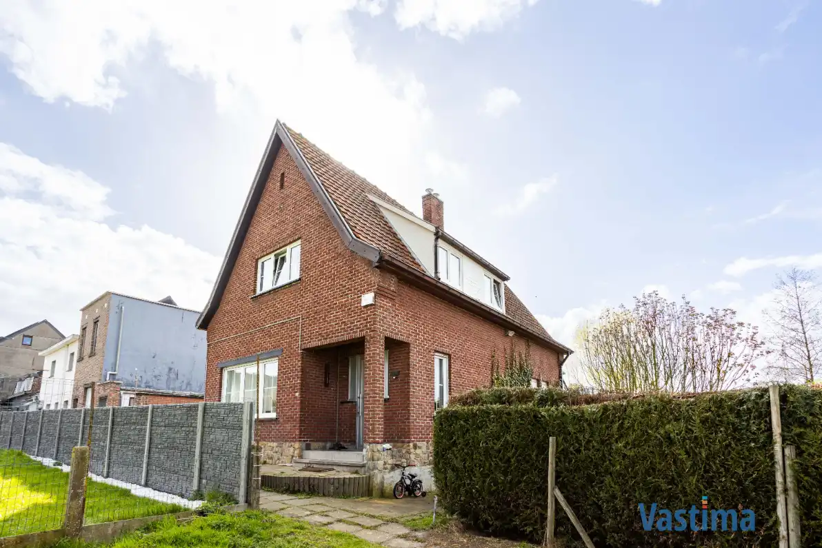 Hoofdfoto van de publicatie: Rustige gelegen gezinswoning met tuin