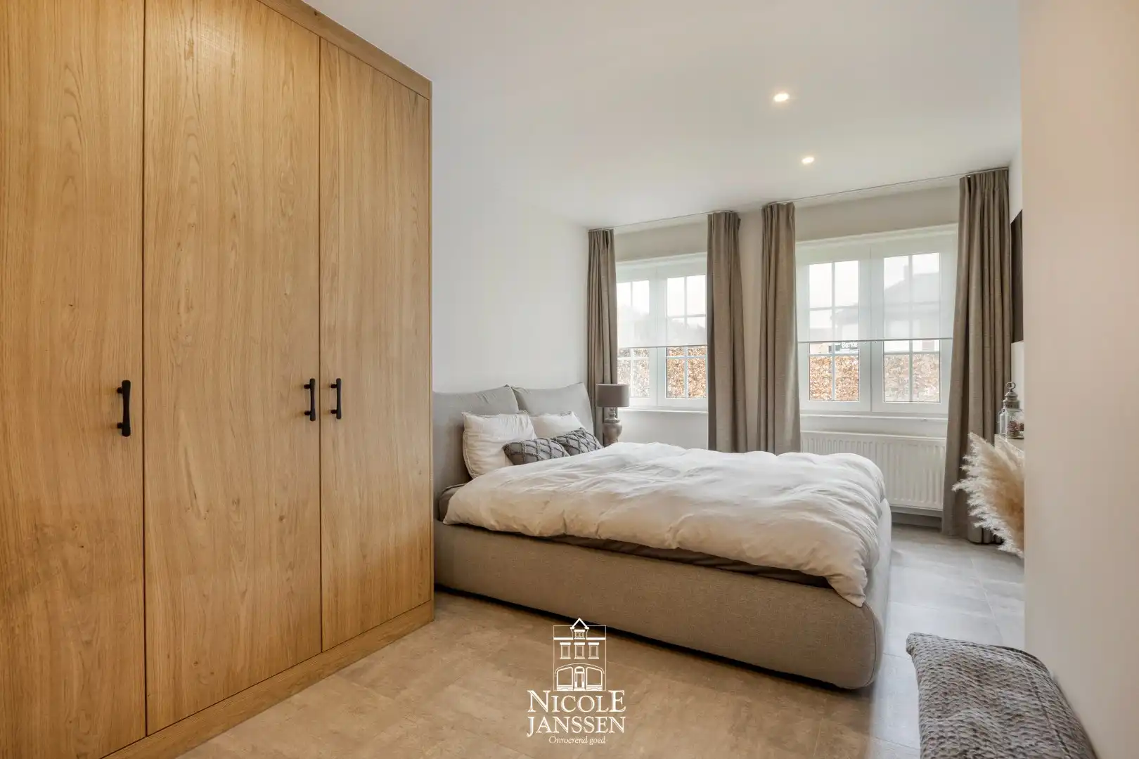 Ruime gezinswoning foto 14