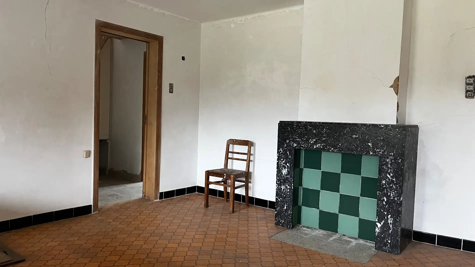 Grote woning op 924 m² met uitweg en garage foto 11