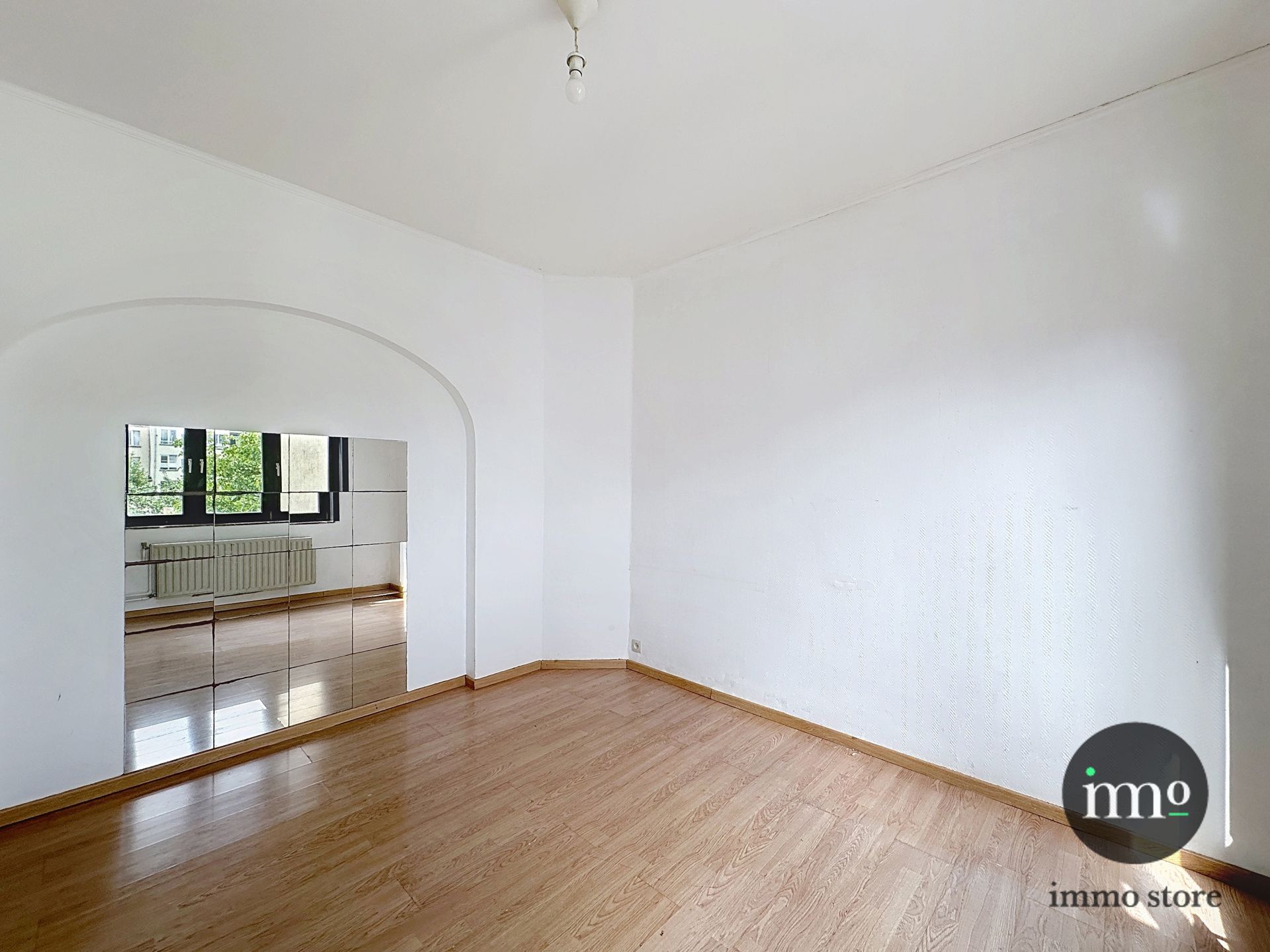 Goedgelegen rijwoning met 3, mogelijks 4 slaapkamers en tuin foto 13