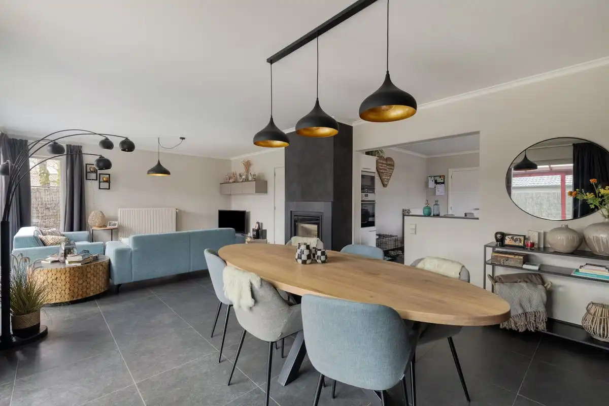 Ruim huis met 3 slpk, zuidgerichte tuin en rustige ligging in Lievegem foto 15