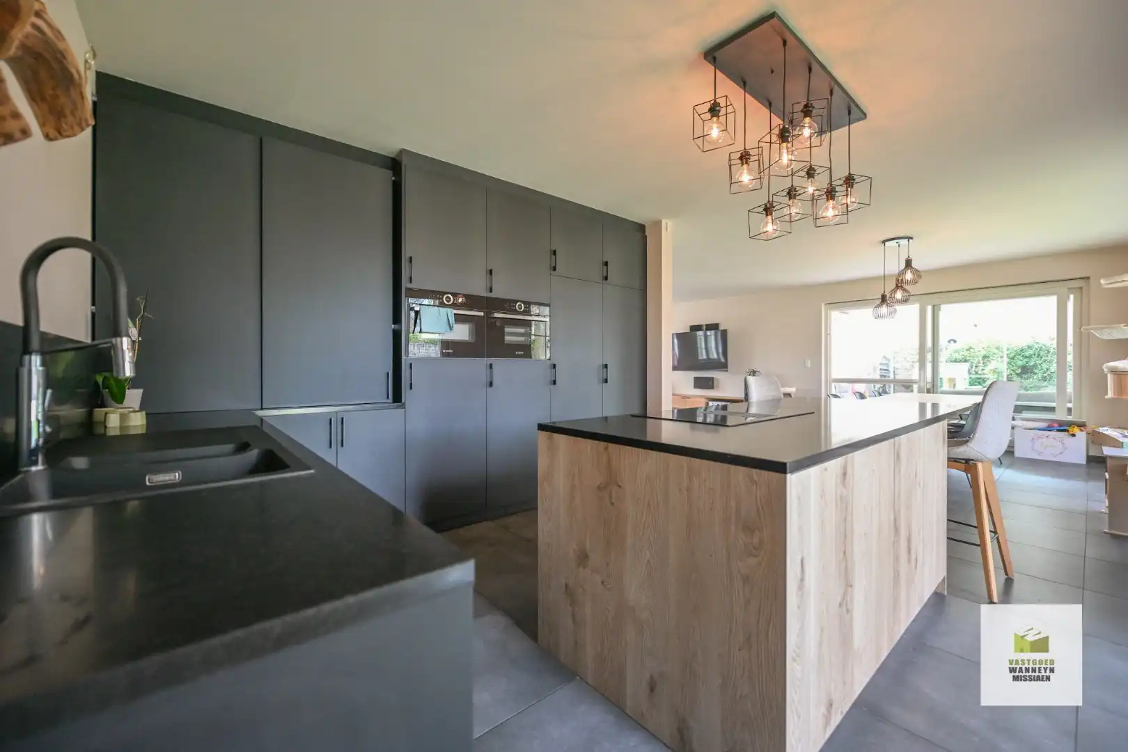 Recente energiezuinige woning met 3 slaapkamers, garage en tuin in doodlopende straat te Oedelem foto 9