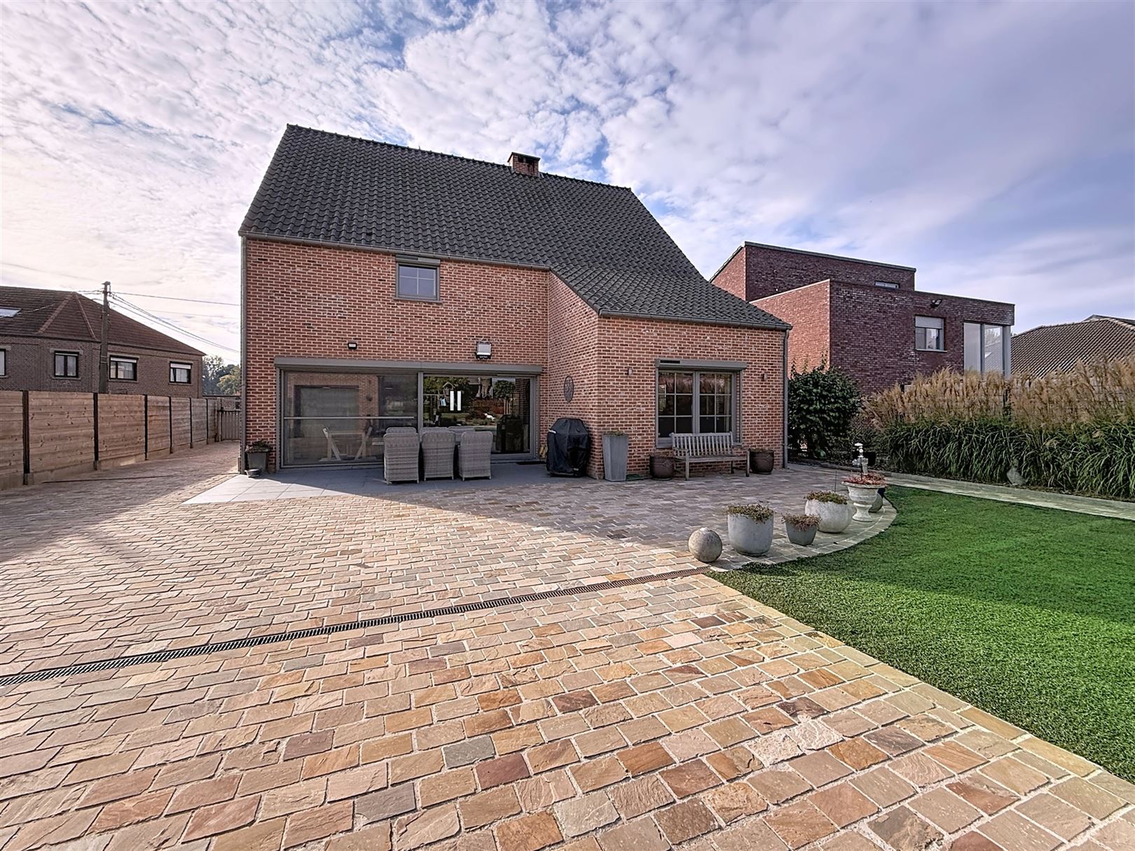 Instapklare woning, 3/5 slpks, tuin, terrassen, garage, 12a 65ca foto 4