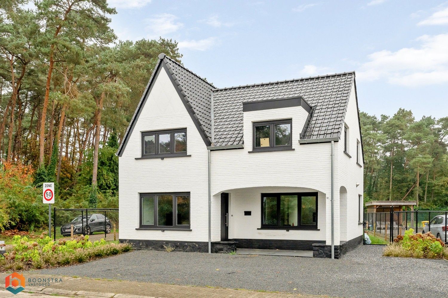 Gerenoveerde woning met 3 slpkrs op 683m foto 19