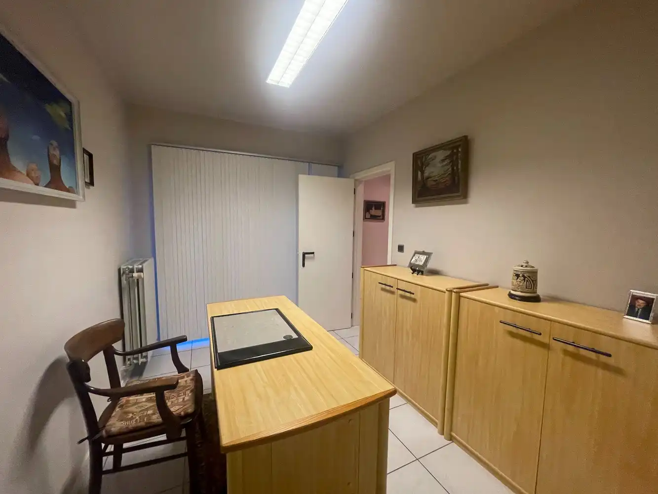 Gunstig gelegen woning met groot terras/tuin + een inpandige én een aparte garage foto 20
