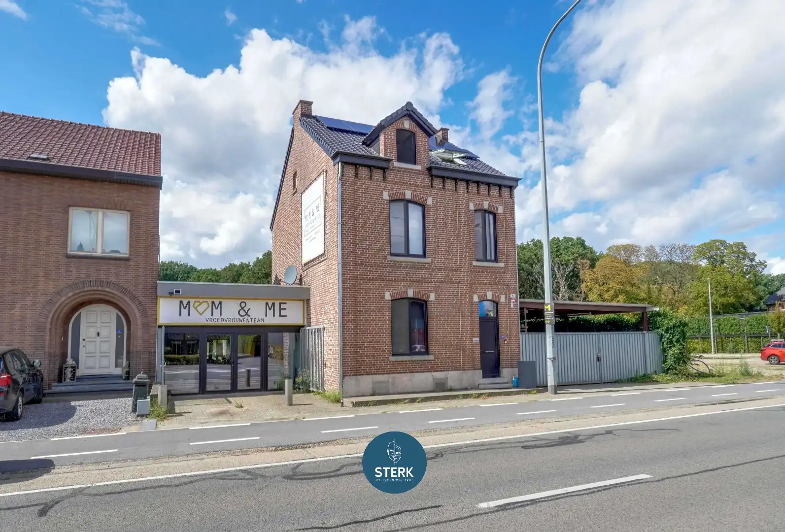 VEELZIJDIGE WONING MET HANDELSRUIMTE (448 m²) OP EEN ZICHTLOCATIE TE REKEM !  foto 30