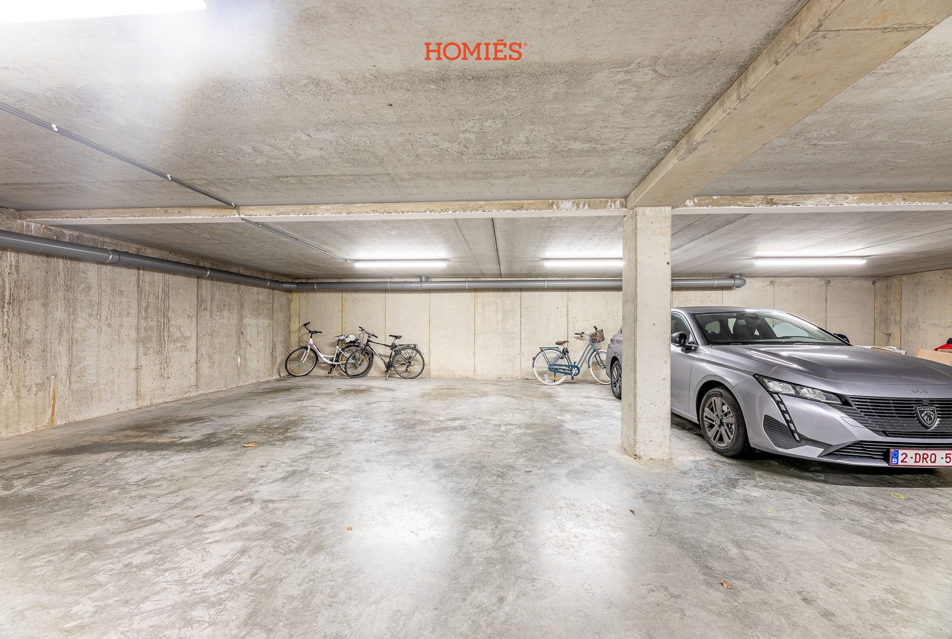 Ruim triplex appartement op strategische locatie foto 10