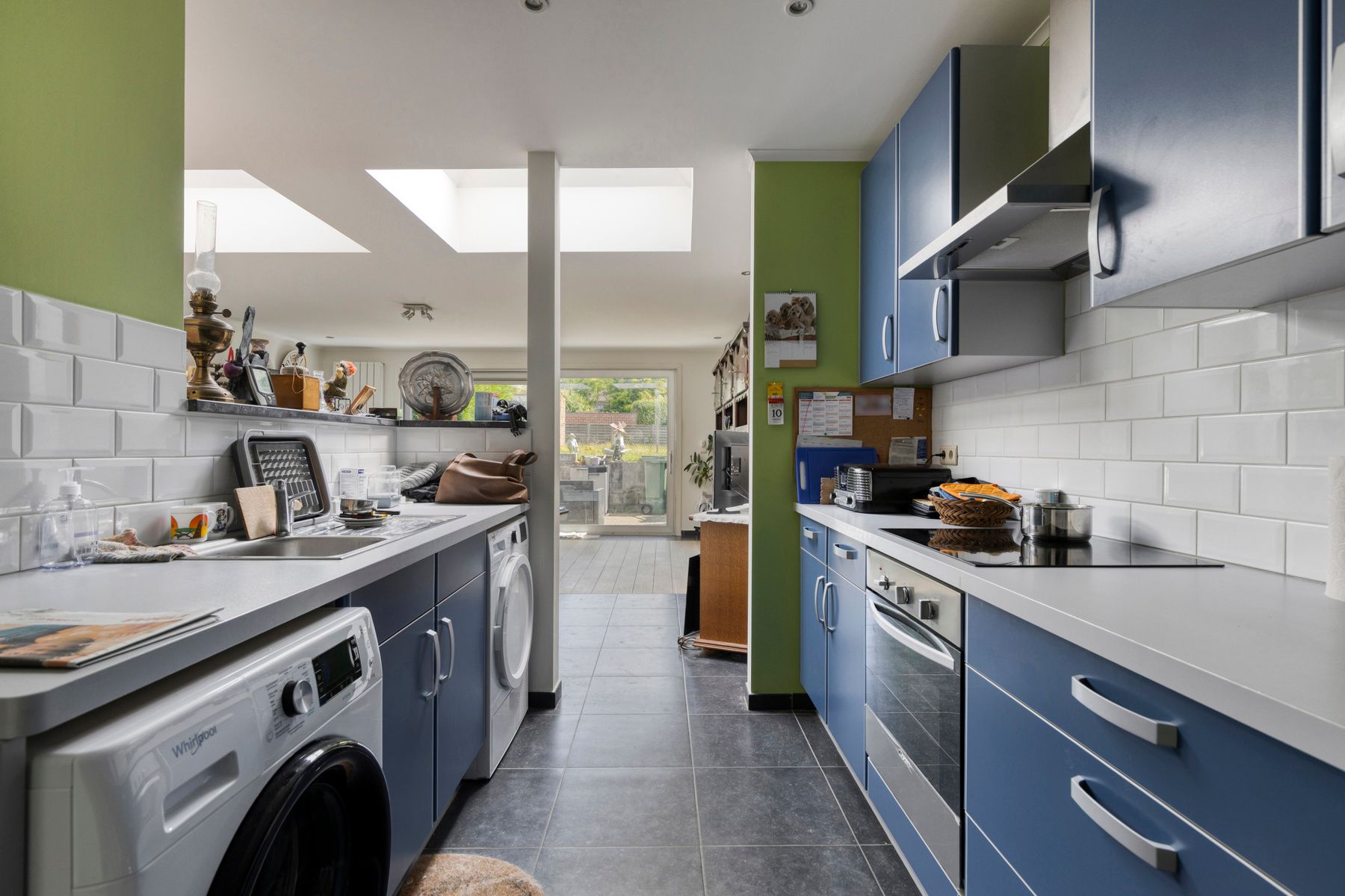 Opbrengsteigendom centrum Meise met 3 appartementen & tuin! foto 6