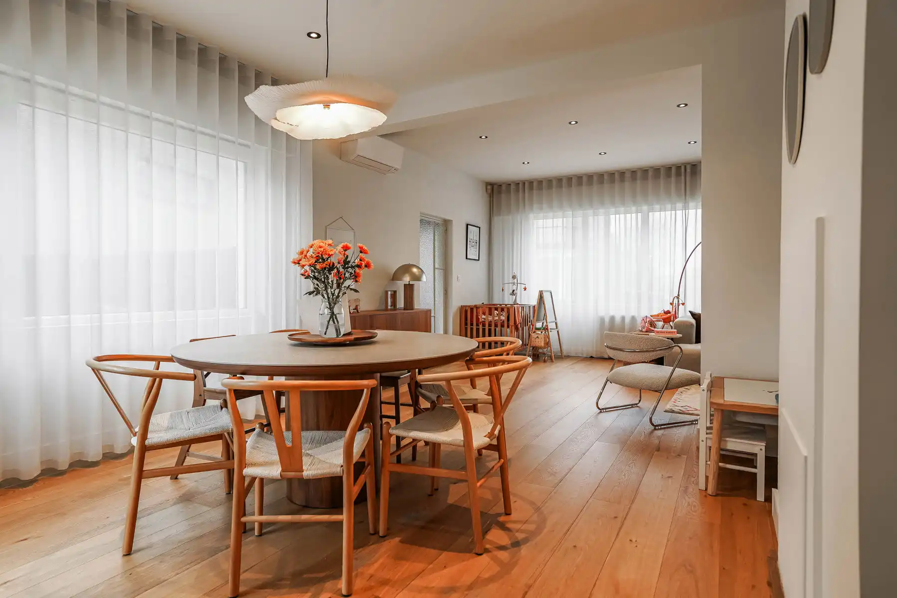 Knappe, instapklare halfopen bebouwing nabij het centrum van Breendonk foto 8