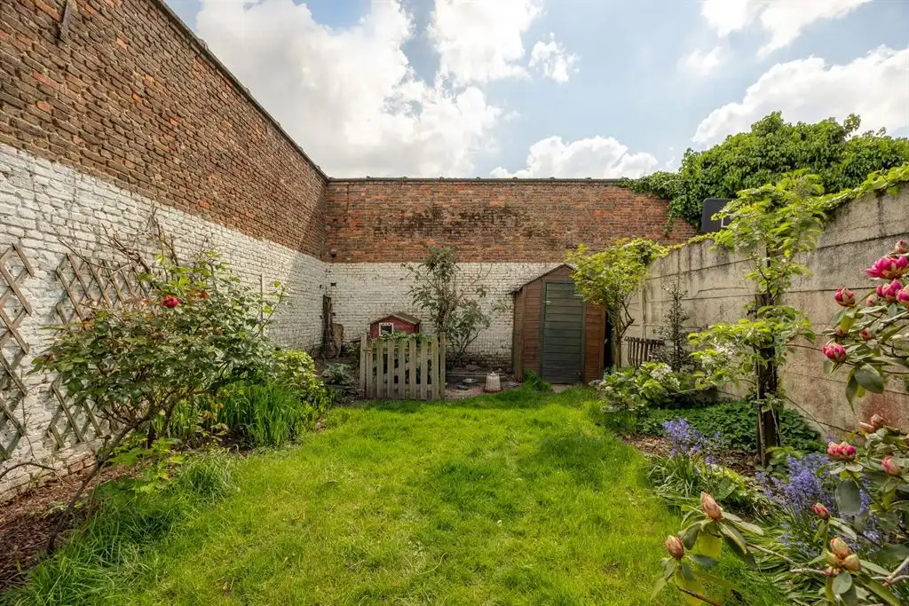 Instapklare woning met zonnige tuin in Deurne foto 12