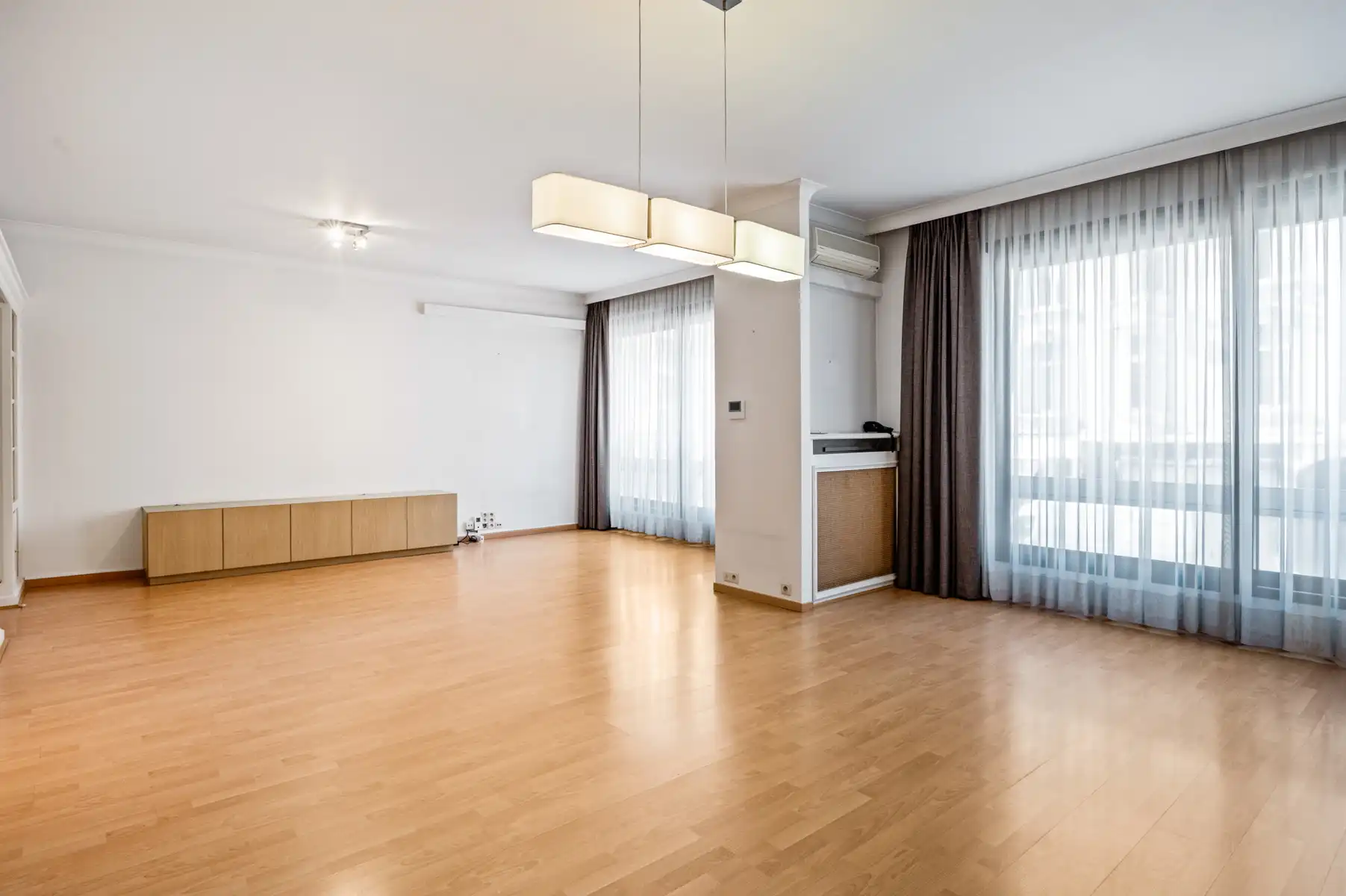 Leuk 2 SLK appartement met 2 terrassen, incl. avondzon! foto 4