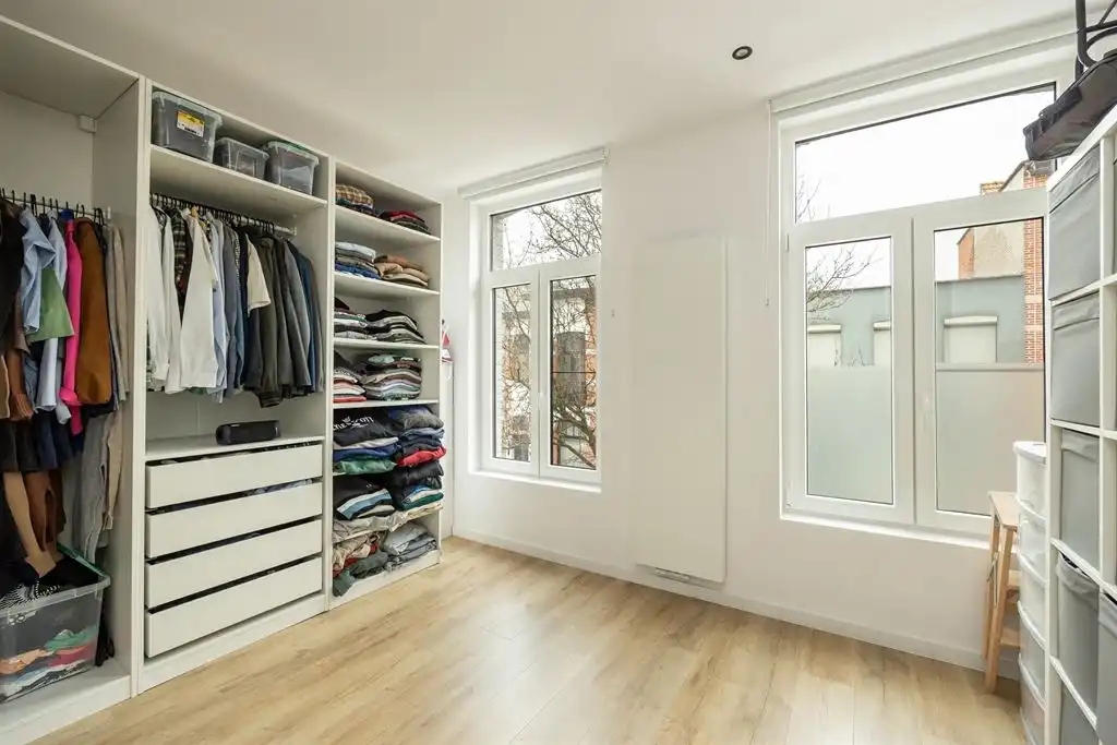 Volledig gerenoveerde woning vlakbij centrum Lier foto 11