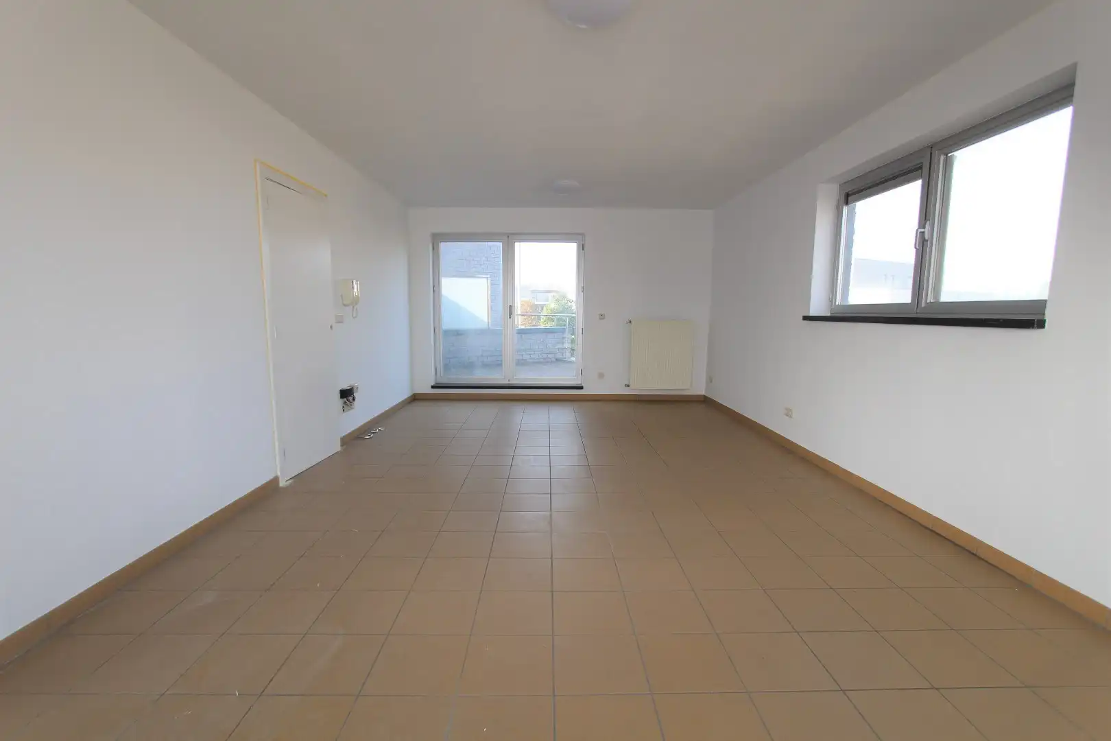 RUIM DUPLEX APPARTEMENT MET TERRAS foto 4