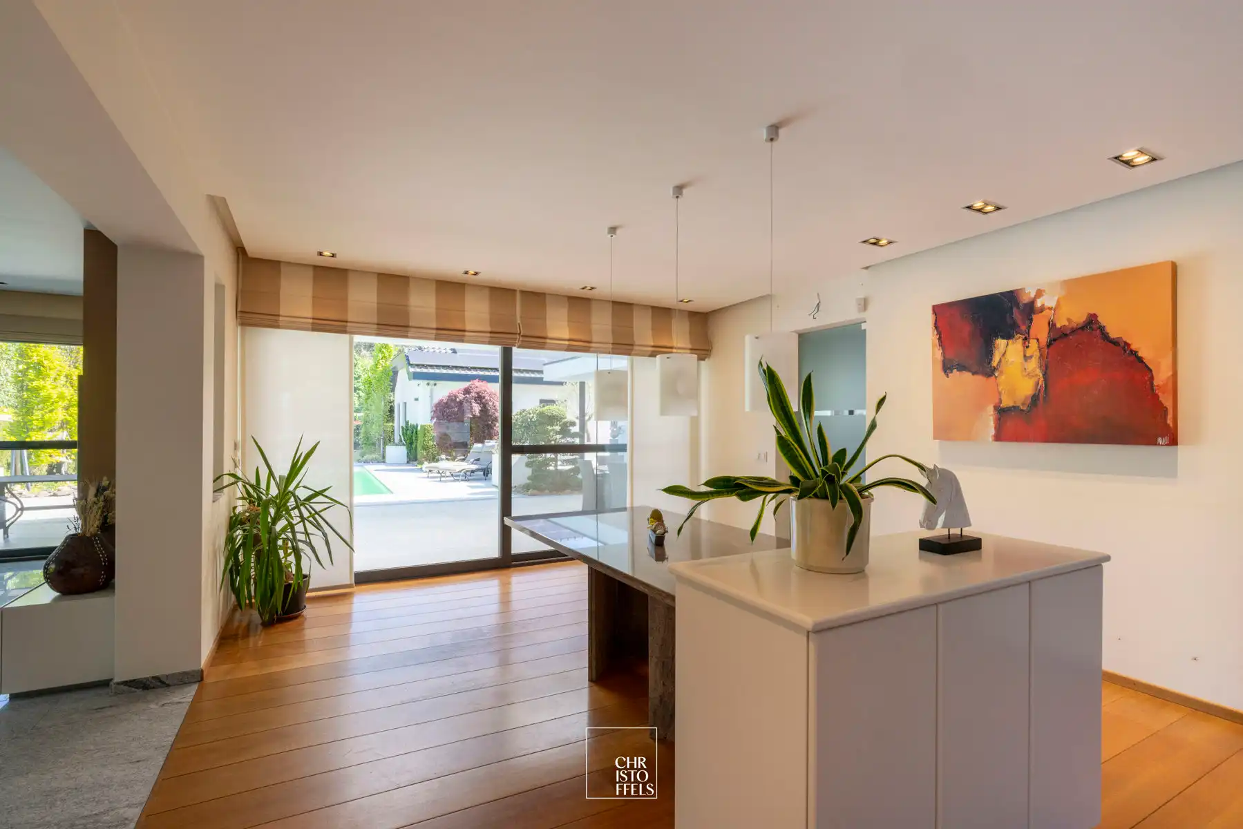 Exclusieve villa (511m²) met buitenzwembad, wellnessruimte en paardenaccommodatie in Lanaken foto 33