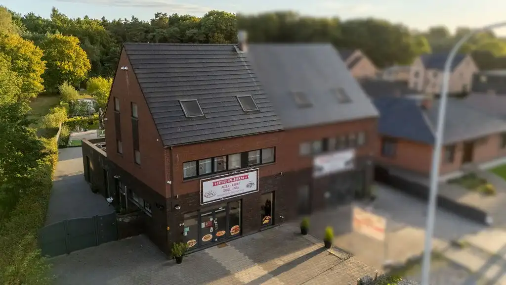 Commerciële ruimte te koop Diestersteenweg 315 - - 3510 Hasselt