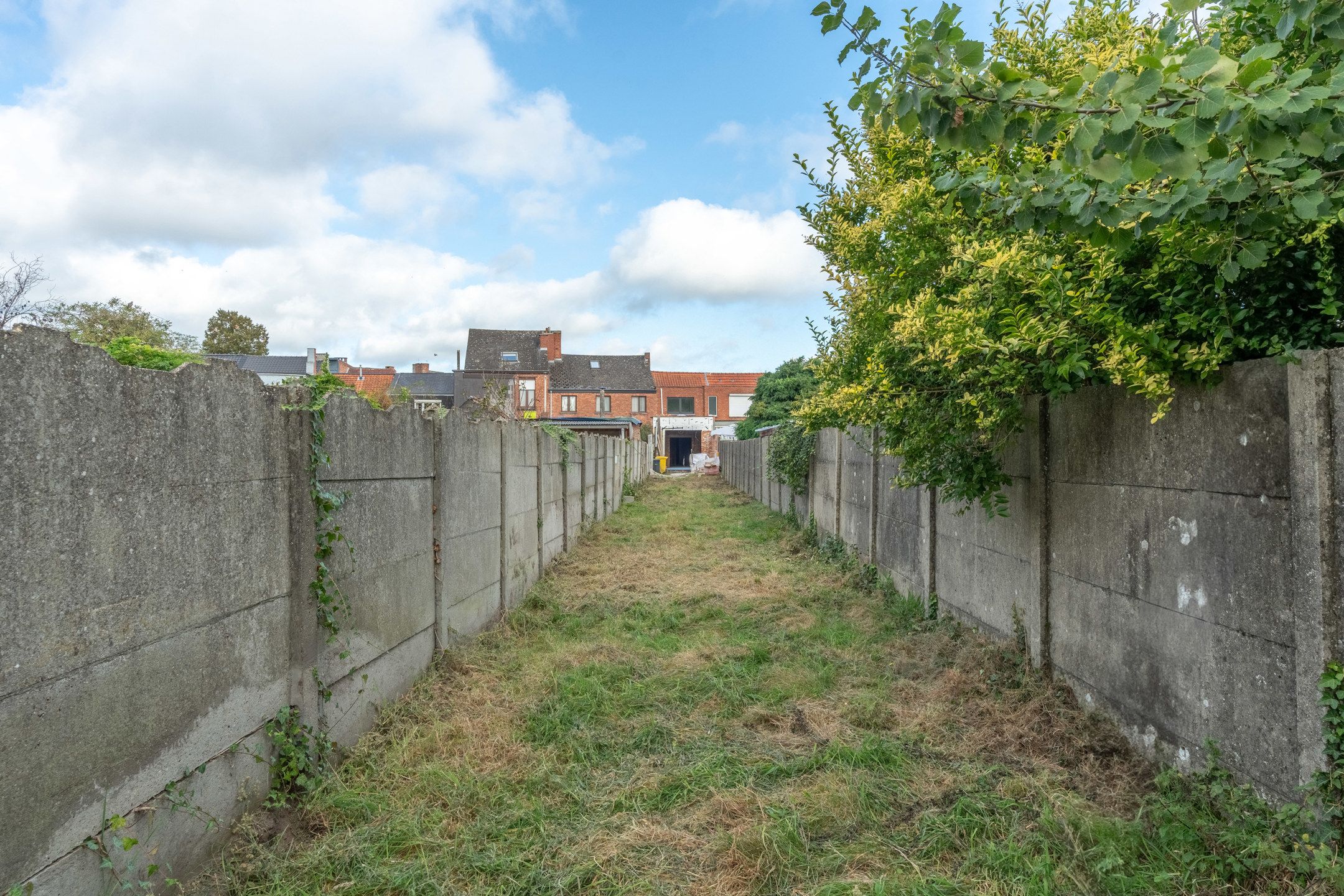 Gezellige stadswoning op een rustige ligging met diepe tuin foto 2