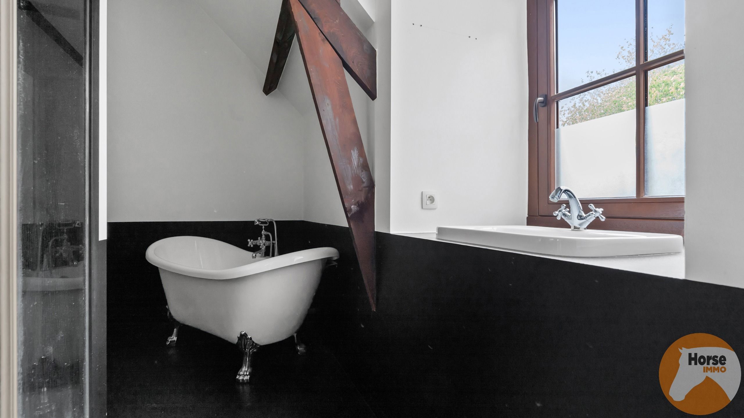 ZOTTEGEM - Hoeve met B&B en stallen op +/- 2,8HA foto 26